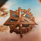 MLV brons speld, Ophalen of Verzenden, Marechaussee, Nederland, Embleem of Badge