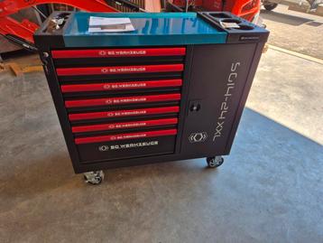 Gereedschap kar geredenwagen gevuld met gereedschap  nieuw  beschikbaar voor biedingen