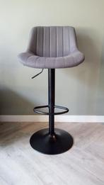 moderne barkrukken met rugleuning - 3 verschillende kleuren, Huis en Inrichting, Barkrukken, 4 krukken, Ophalen of Verzenden, Metaal