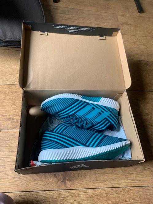 Zaalvoetbal schoenen, Kleding | Heren, Schoenen, Nieuw, Sportschoenen, Blauw, Ophalen of Verzenden