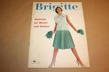 Zeldzaam magazine - Brigitte [o.a. Mode] 29 Juli 1958 !! beschikbaar voor biedingen