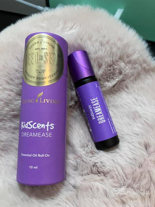 Young Living essentiële olie KidScents Dreamease Roll-on, Sport en Fitness, Gezondheidsproducten en Wellness, Nieuw, Aroma, Ophalen of Verzenden
