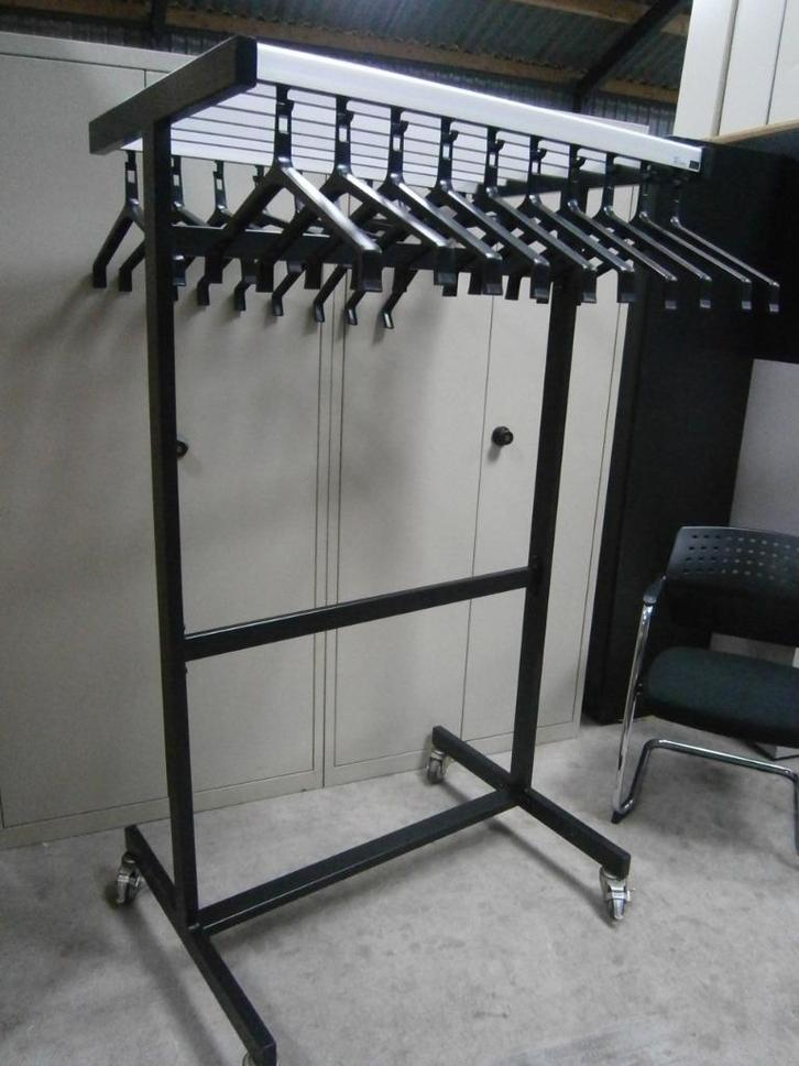 Staande kapstokken breed, Huis en Inrichting, Woonaccessoires | Kapstokken, Gebruikt, Staande kapstok, 150 tot 200 cm, Metaal