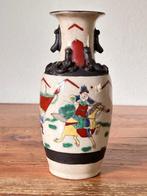 Vaas - China - Nanking - porselein - decor met strijders, Antiek en Kunst, Antiek | Vazen, Ophalen of Verzenden