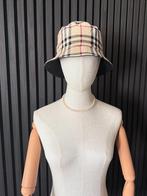 Burberry Bucket Hat reversibel vintage, Kleding | Dames, Hoeden en Petten, 55 cm (S, 6⅞ inch) of minder, Hoed, Ophalen of Verzenden