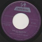 Lydia & Her Melody Strings - Heartbeat (Single), Gebruikt, 7 inch, Single, Ophalen of Verzenden