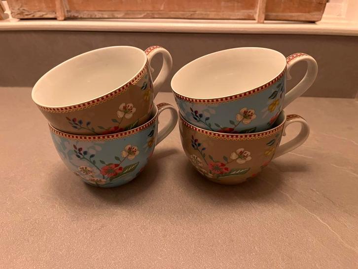 Pip studio servies, Huis en Inrichting, Keuken | Servies, Zo goed als nieuw, Kop(pen) en/of Schotel(s), Overige stijlen, Porselein