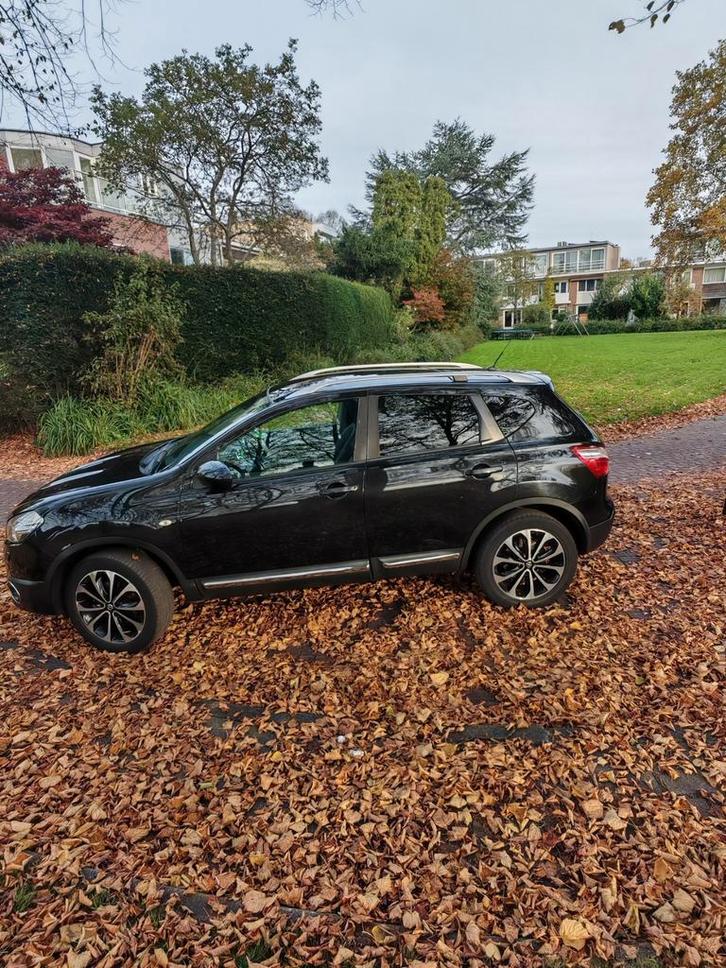 Nissan Qashqai 2.0 4WD Zwart Nieuwe APK Vol Opties, Auto's, Nissan, Particulier, Qashqai, Benzine, E, SUV of Terreinwagen, Automaat