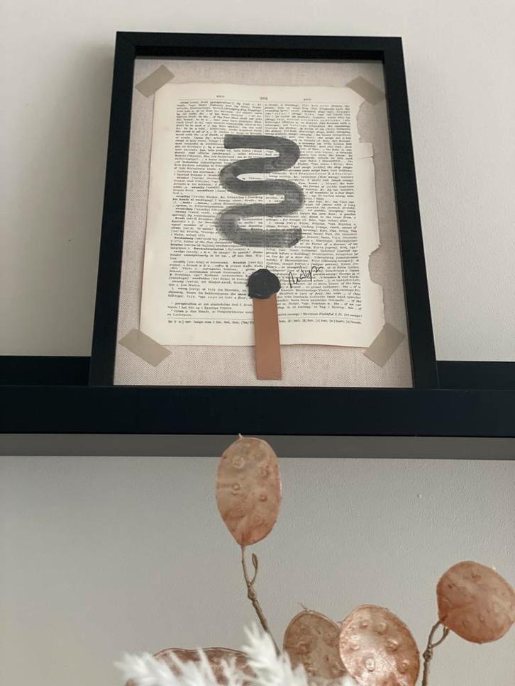 Rivièra Maison Book Page schilderij (20 x 30 cm) (nieuw), Huis en Inrichting, Woonaccessoires | Lijsten, Nieuw, Minder dan 50 cm