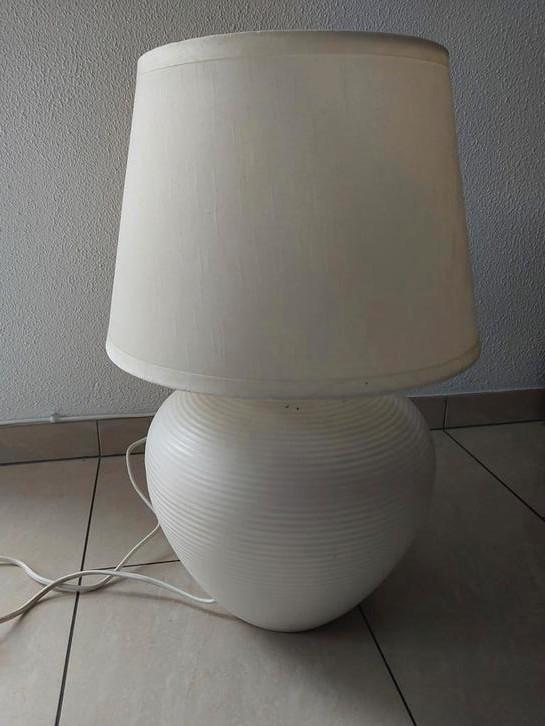 Schemerlamp, wit aardewerk met dimmer, Huis en Inrichting, Lampen | Tafellampen, Zo goed als nieuw, Minder dan 50 cm, Stof, Ophalen of Verzenden