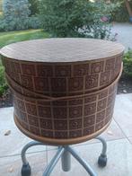 Vintage Hoedendoos met Decoratief Patroon, Huis en Inrichting, Overige materialen, Minder dan 50 cm, Gebruikt, Minder dan 50 cm