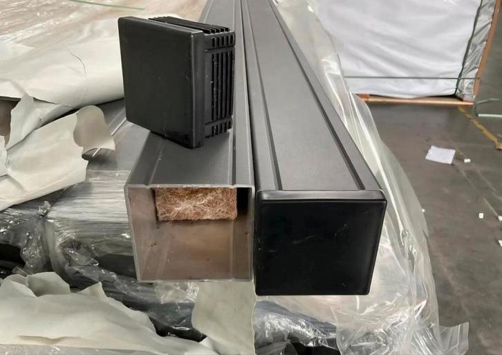 Schuttingpalen aluminium 68 x 68 x 2700 mm, Tuin en Terras, Palen, Balken en Planken, Nieuw, Ophalen of Verzenden