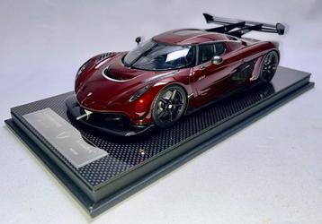 Koenigsegg Jesko 7395 Red Tinted Carbon 1:18 van FrontiArt beschikbaar voor biedingen