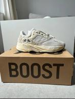 Adidas Yeezy 700 Analog 44 2/3, Kleding | Heren, Schoenen, Ophalen of Verzenden, Nieuw