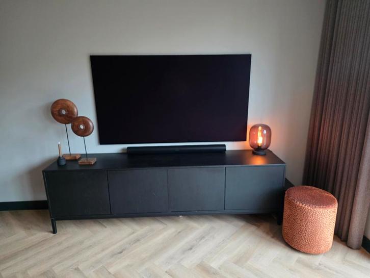 Zwart TV Meubel - Massief Eikenhout, Huis en Inrichting, Kasten | Televisiemeubels, Zo goed als nieuw, Minder dan 100 cm, 200 cm of meer