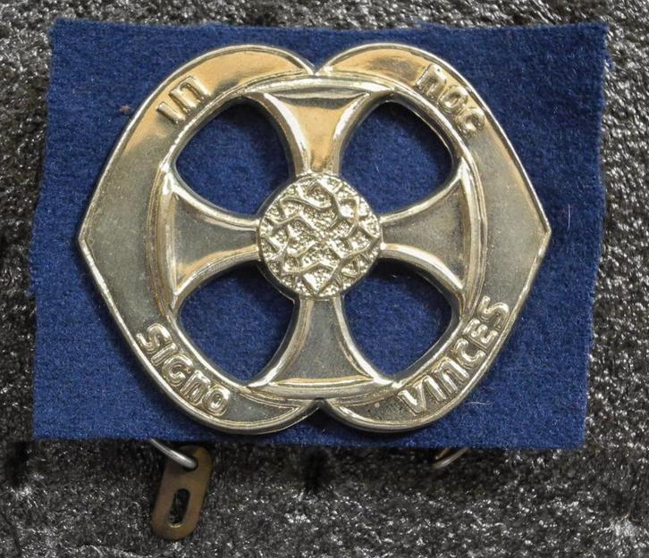 Baretembleem Aalmoezenier, Verzamelen, Militaria | Algemeen, Landmacht, Embleem of Badge, Nederland, Verzenden