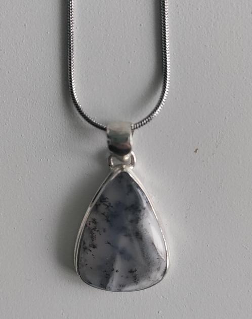 Edelsteenhanger Merliniet in Zilver "Nieuw", Sieraden, Tassen en Uiterlijk, Kettinghangers, Nieuw, Zilver, Zilver, Overige voorstellingen
