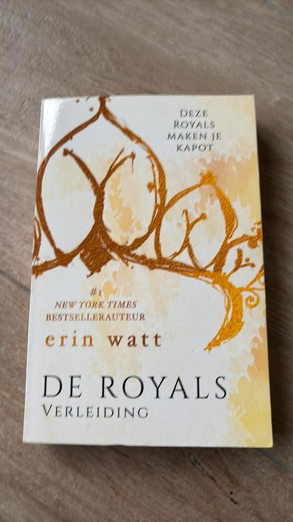 Erin Watt - Verleiding, Boeken, Kinderboeken | Jeugd | 13 jaar en ouder, Zo goed als nieuw, Ophalen of Verzenden