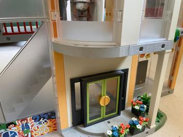 Playmobil School & Gymzaal - 3 verdiepingen! beschikbaar voor biedingen