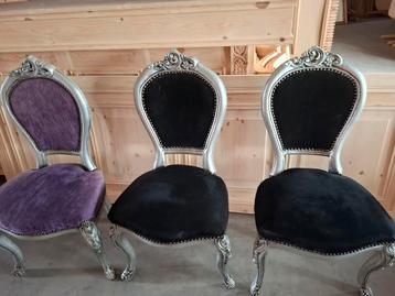 1x barok paarse eetkamer stoel +2x gratis erbij beschikbaar voor biedingen