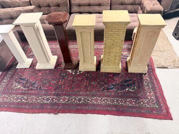 Diverse Pilaren beschikbaar voor biedingen