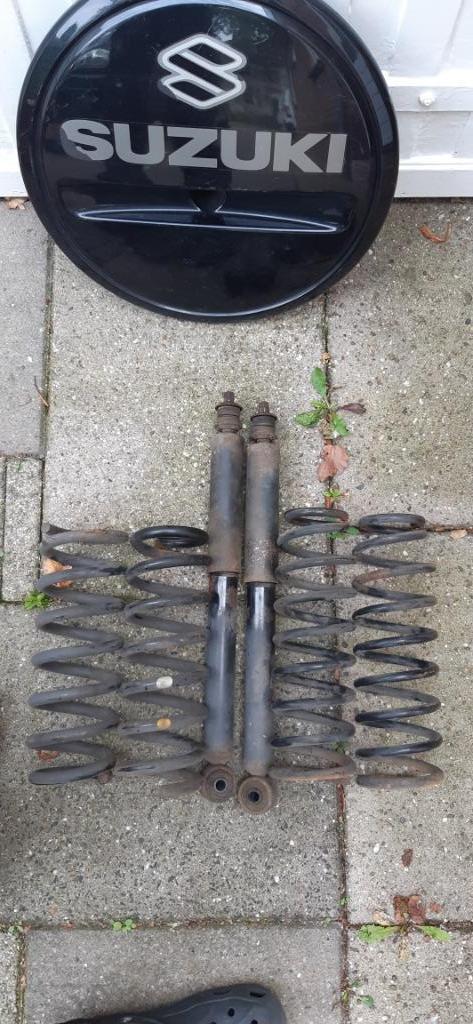 Originele veren en schokbrekers Suzuki Vitara 2005, Auto-onderdelen, Ophanging en Onderstel, Suzuki, Ophalen