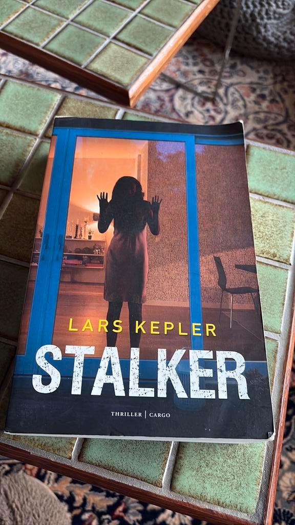Lars Kepler - Stalker, Boeken, Thrillers, Zo goed als nieuw, Ophalen