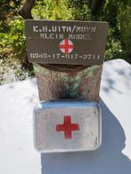 Vintage leger rode kruis kistjes twee stuks, Huis en Inrichting, Woonaccessoires | Kisten, Minder dan 50 cm, Minder dan 50 cm