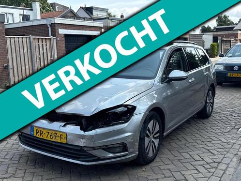 Volkswagen Golf Variant 1.0 TSI Trendline, Auto diversen, Schadeauto's, Volkswagen, Handgeschakeld, Benzine, Stationwagon, Zilver of Grijs