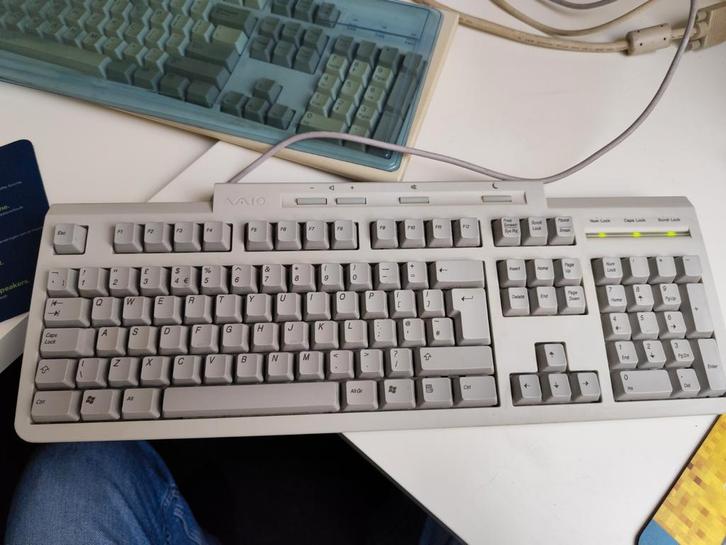 Sony Vaio PCVA-KB4P/E desktop toetsenbord PS/2 getest, Computers en Software, Vintage Computers, Ophalen of Verzenden