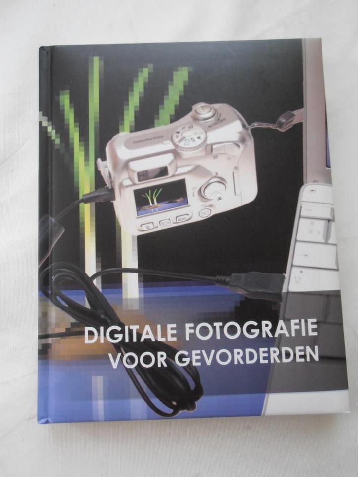 2 boeken over digitale fotgrafie, Boeken, Hobby en Vrije tijd, Zo goed als nieuw, Fotograferen en Filmen, Ophalen of Verzenden