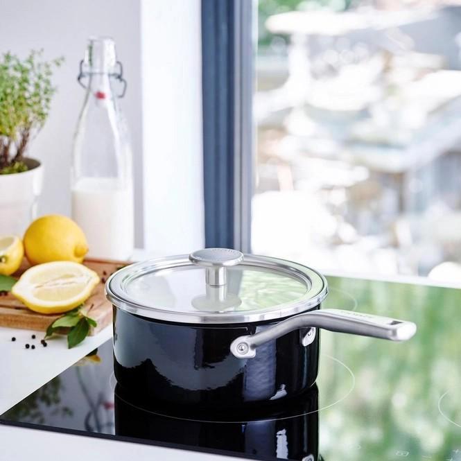 Steelpan KitchenAid Onyx Black 20cm nieuw, Huis en Inrichting, Keuken | Potten en Pannen, Nieuw, Kookpan of Snelkookpan, Inductieplaat