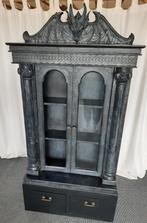 Mooie zwarte gothic vitrine kast, Ophalen, Gebruikt, Glas, 50 tot 100 cm