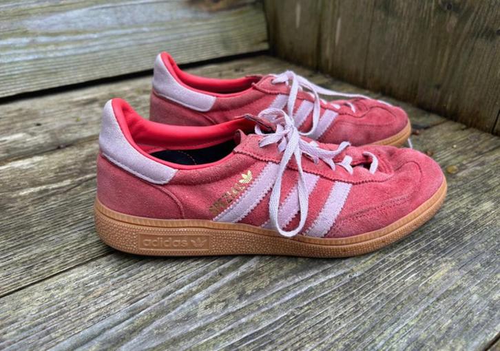 Adidas Spezial Maat 39 - Goede Staat!, Kleding | Heren, Schoenen, Gedragen, Sneakers of Gympen, Overige kleuren, Ophalen of Verzenden