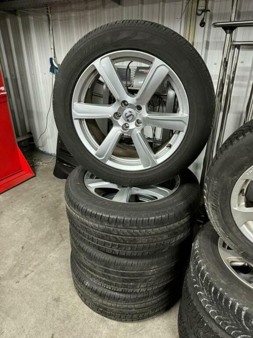 Pirelli 235/55/19 zomerbanden Volvo XC90 II, Auto-onderdelen, Banden en Velgen, Velg(en), Zomerbanden, 19 inch, 235 mm, Gebruikt