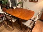 Vintage eetkamertafel, teakhout, jaren 60, uitschuifbaar, Huis en Inrichting, Complete eetkamers, Ophalen, Zo goed als nieuw, 4 tot 6 stoelen