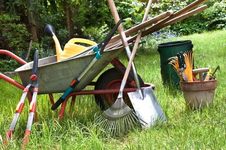 Tuingereedschap gezocht voor buurtklussendienst, Tuin en Terras, Overige Tuin en Terras, Gebruikt, Ophalen