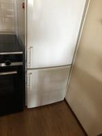 Nette koelkast met vriezer, Witgoed en Apparatuur, Met aparte vriezer, Gebruikt, Ophalen of Verzenden, 160 cm of meer