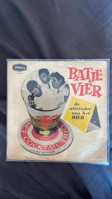 Cocktail Trio “ Batje Vier “. beschikbaar voor biedingen