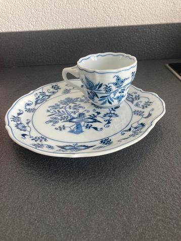 11 Blue danube bordjes met uitsparing. beschikbaar voor biedingen