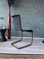 4 Tecta D20 Cantileverstoelen – Zwart Rotan & Parelchroom, Huis en Inrichting, Stoelen, Ophalen, Gebruikt, -, Zwart