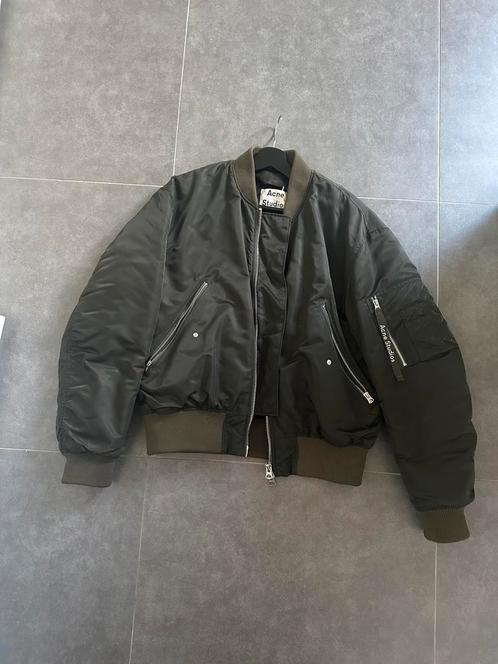 Acne Studios Makio Bomber Green Army Size S/M, Kleding | Heren, Jassen | Zomer, Nieuw, Maat 46 (S) of kleiner, Groen, Ophalen of Verzenden