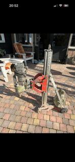 Adamas Boorstatief & Cardi Diamant Boormachine, Doe-het-zelf en Verbouw, Gereedschap | Boormachines, Ophalen, Gebruikt, 600 watt of meer