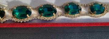 Oude chique Armband.   beschikbaar voor biedingen