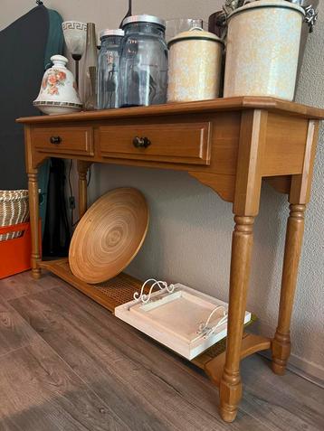 Houten Console Tafel met Lades (sitetable) beschikbaar voor biedingen