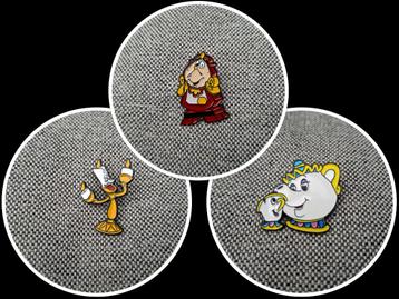 3 leuke pins van Belle en het Beest te koop beschikbaar voor biedingen