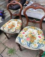 Twee geborduurde stoelen van mijn oma, Antiek en Kunst, Ophalen