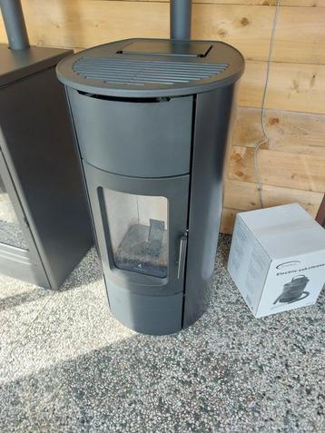 Pelletkachel Ravelli flexi 7  beschikbaar voor biedingen