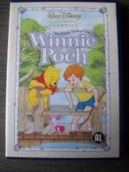 Walt Disney Poeh's Het grote Verhaal met gouden rugnr. 24, Cd's en Dvd's, Dvd's | Tekenfilms en Animatie, Zo goed als nieuw, Amerikaans