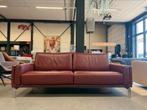 Als nieuw Leolux Bellice Bank 2x90 Senso Granata Design l213, Huis en Inrichting, Leolux, Driepersoons, Ophalen of Verzenden, Zo goed als nieuw